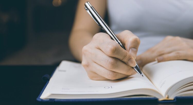 Cum să înveți să scrii corect într-un timp scurt