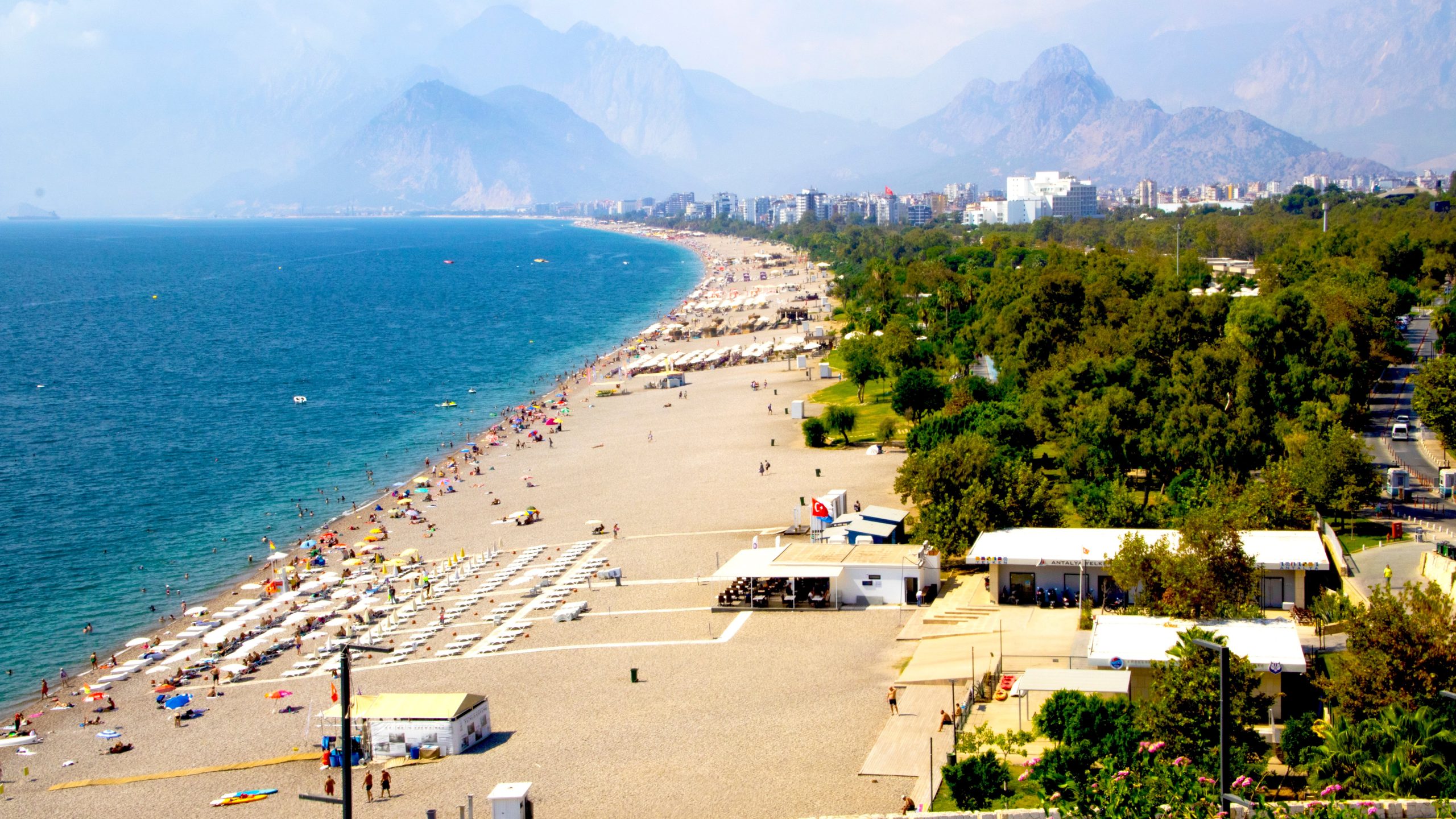 Ce faci în Antalya: plaje, obiective, excursii